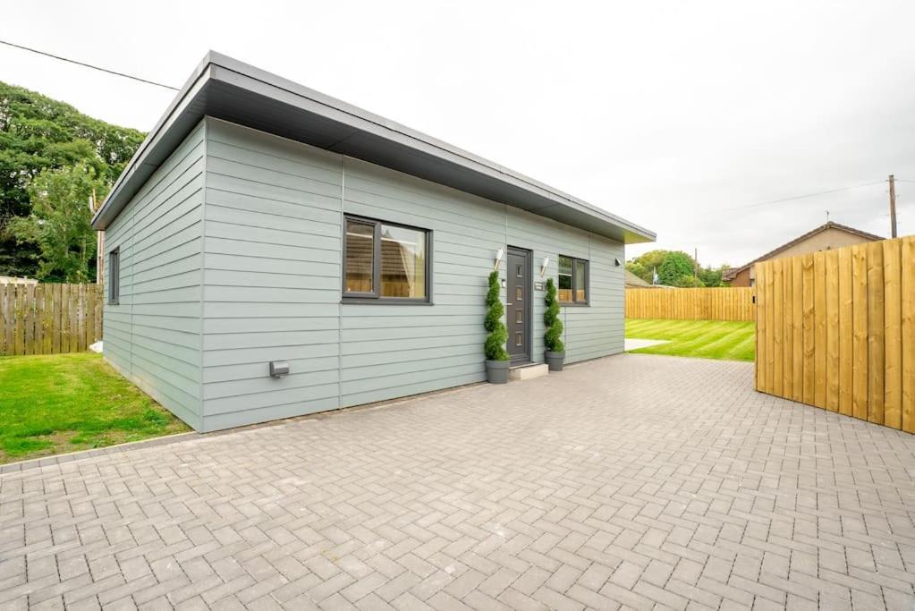 Cottage With Hot Tub Near Knockhill Saline Екстер'єр фото